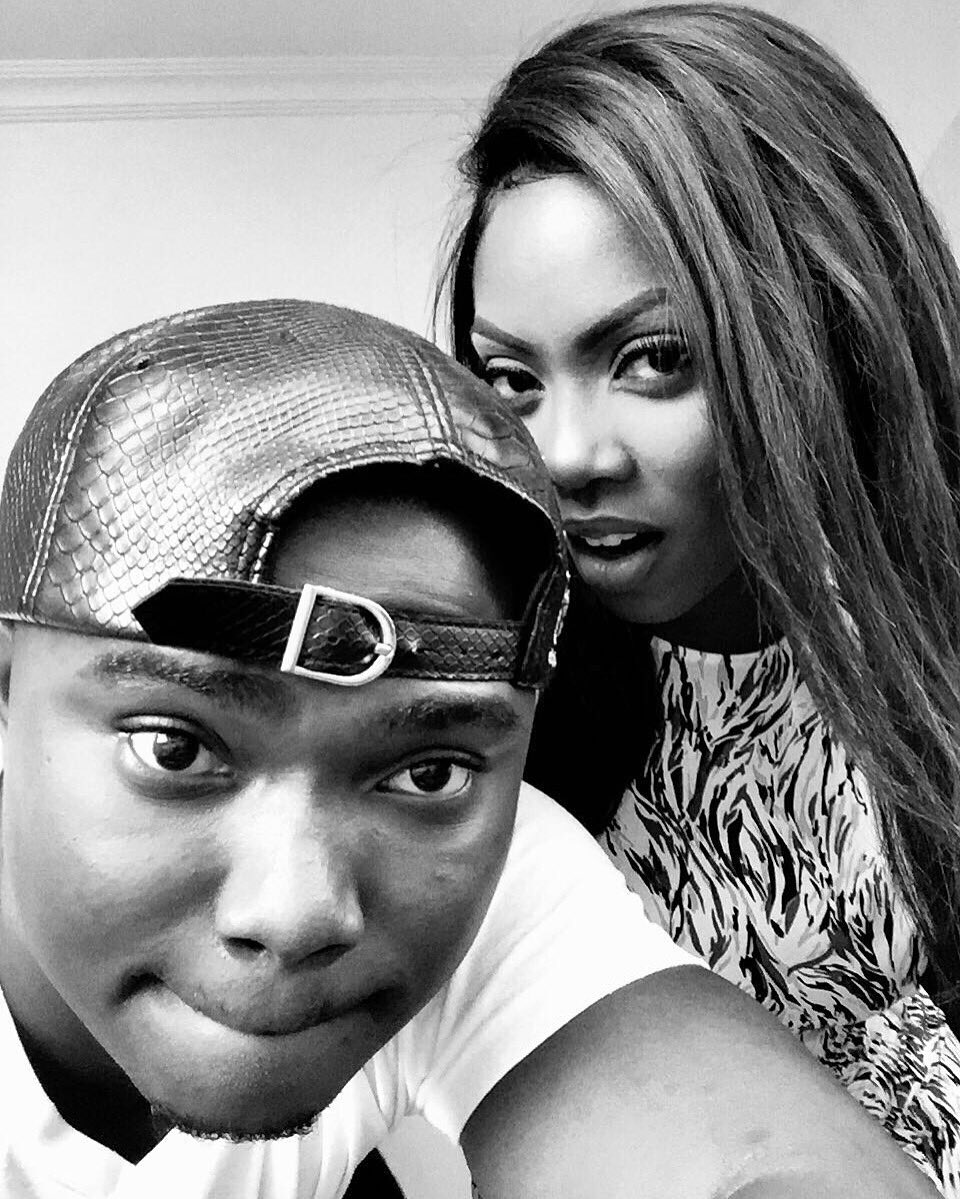 MavinRecords's tweet photo. .@AltimsMAVIN x @tiwasavage. They collaborated on #BeforeNKO song off the #RED album => https://t.co/52eeozAlHe https://t.co/hiQ4TQNOVN