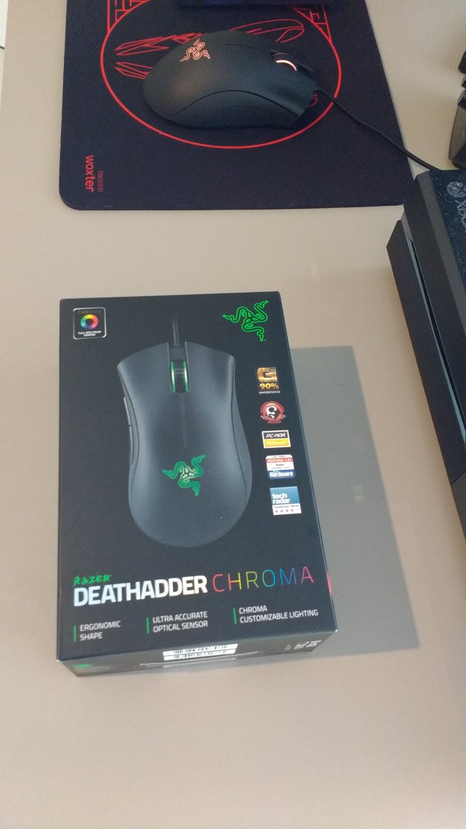 NukeDesigns_'s tweet image. OMG! the best mouse ever...!!! 😍😍😍😍
@Razer