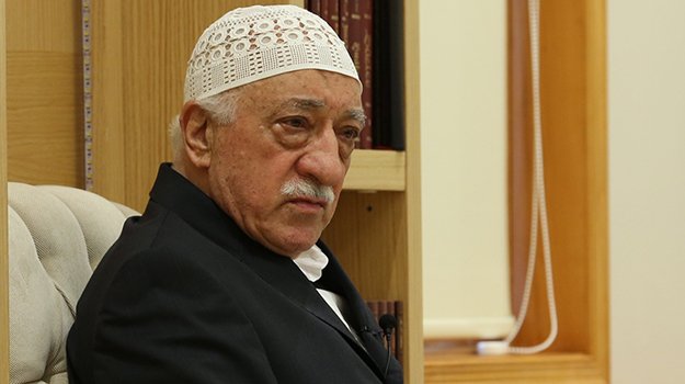 MeydanGazete's tweet photo. Fethullah Gülen bu akşam canlı yayına çıkacak https://t.co/r2fBYfOkpr https://t.co/kqI61v09bE