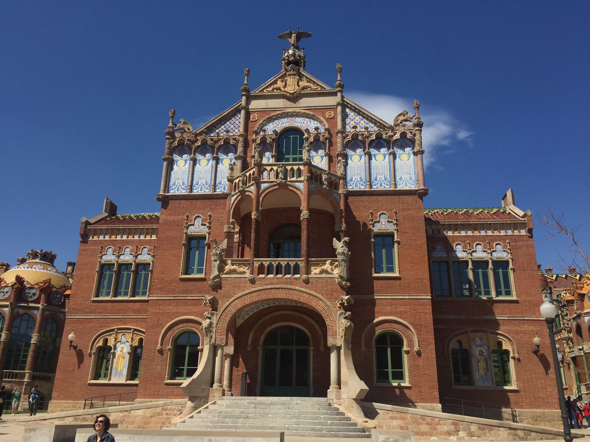 gregorprosen's tweet photo. No,this is not a #cathedral
Or perhaps it is- #CathedralOfHealth
#ExHospital
#SantPau #Barcelona
@WINFOCUS #3WCS https://t.co/pN2f4j2MiE