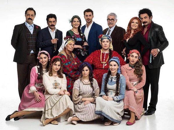 rewad377783's tweet photo. Bu akşam https://t.co/MAr3v4v9dW