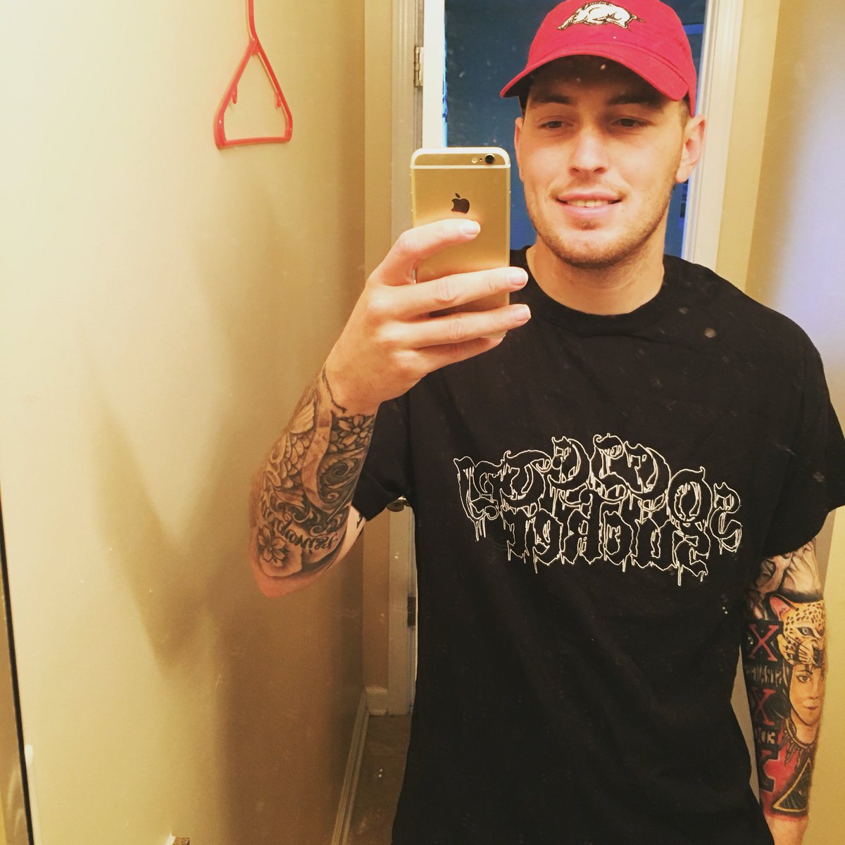 megaxzangoose's tweet photo. Recording some nuzlocke. Then later going to see Underoath. Hype day. #Pokemon #nuzlocke #poketube #leggo https://t.co/lkhM18ULga
