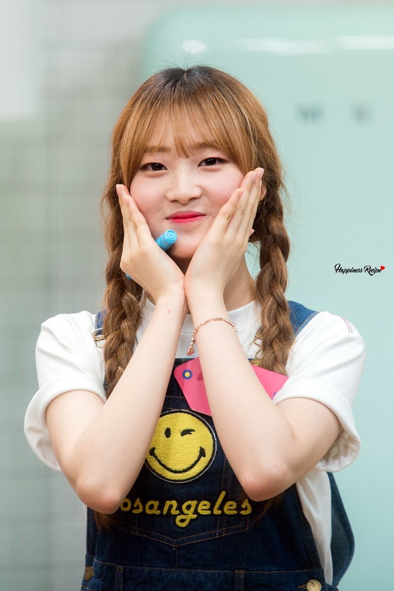 han hyeri updates on twitter hq 160420 han hyeri on han hyeri updates on twitter hq 160420 han hyeri on