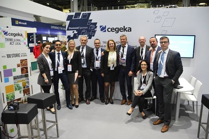 RoseRicciardi46's tweet photo. Italy&Belgium Great Team! #MSForum2016 @BRAINFORCE_IT #cegeka https://t.co/j3OmQjsUmE
