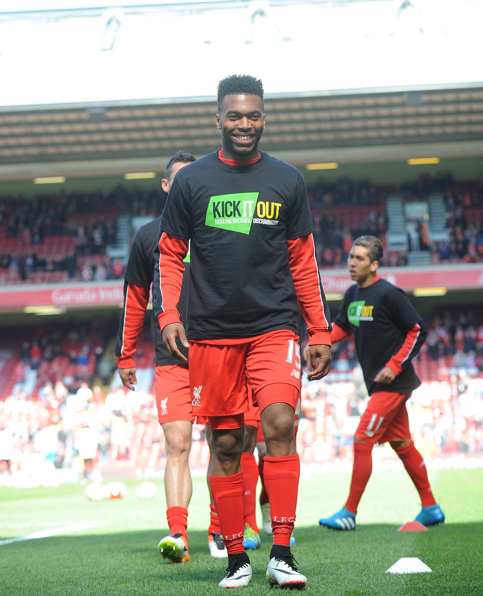 Liverpool FC on Twitter: "#LFC warming up in @KickItOut t ...