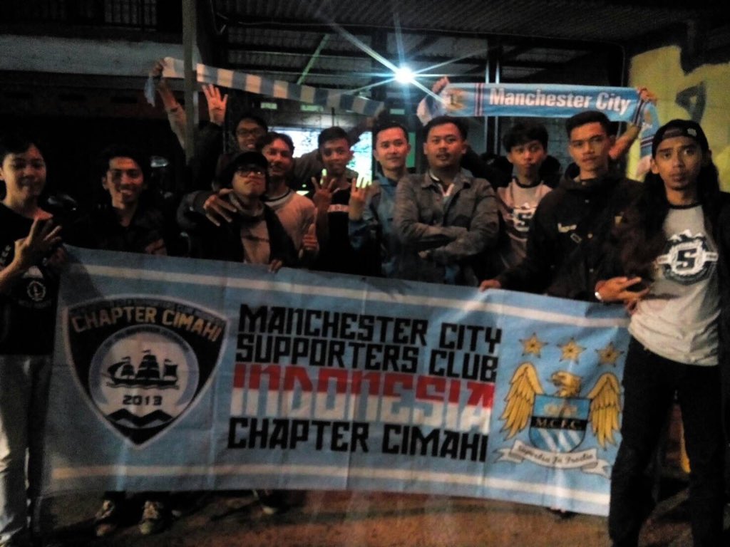 CITIZEN_CIMAHI's tweet photo. Terimakasih yang sudah datang nobar, kalian edaannnnn !!!!! @UrbanCafe152 #EdankeunMang! https://t.co/IHKjNkQw3b