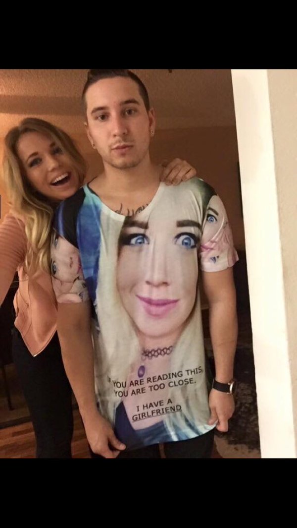 twins_n_wins's tweet photo. When you thought she was cool, but 3 weeks into the relationship she turns psycho https://t.co/SfXl9z7VUH