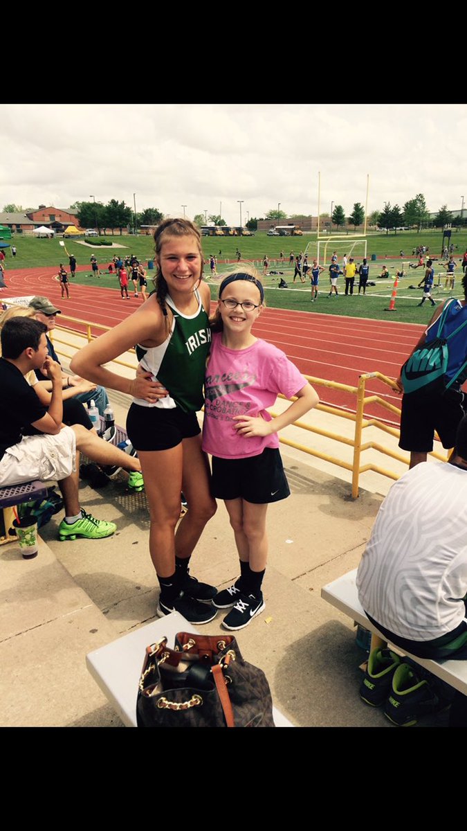 lex_lafave's tweet photo. @may_skee happy birthday mini- me😊 I love you so much and I hope you have a great day😘😘😘 https://t.co/KFBBHcRhSr