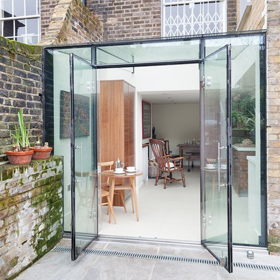 IntersealSW's tweet image. Six of the best glass extensions! ow.ly/4mOuHC
