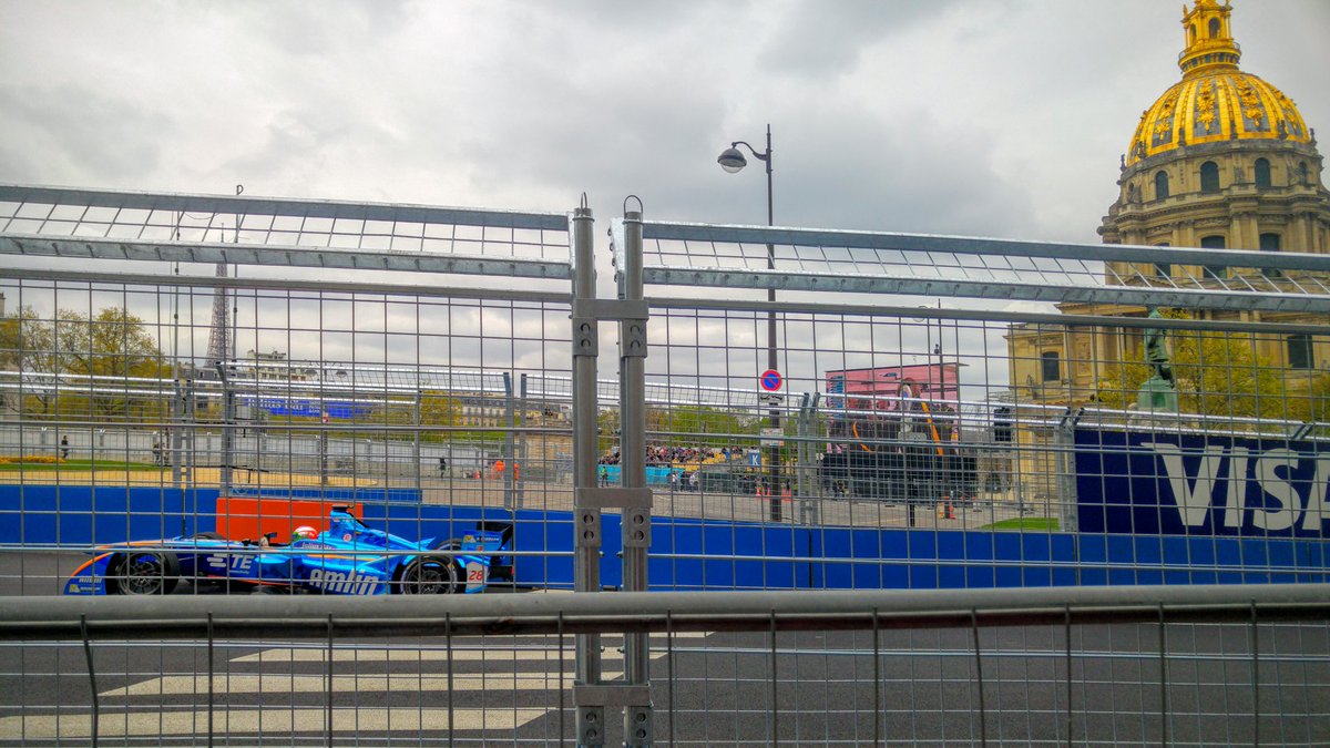 nephthys's tweet photo. Qualifications du GP de Paris de Formule E :-) #formulee #gp #parisgp #gpparis #paris https://t.co/X9rKiUrCxl