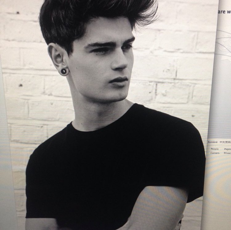 chrisrpgseries's tweet image. Qui pour RP je mange pas... ☀️