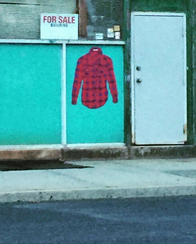 BrujaMaracc's tweet photo. Philly street art for the original hipsters. #flannelpower #flannel #streetart #graffiti #graffitiart #hipster #hip… https://t.co/EuMOC20ZaE