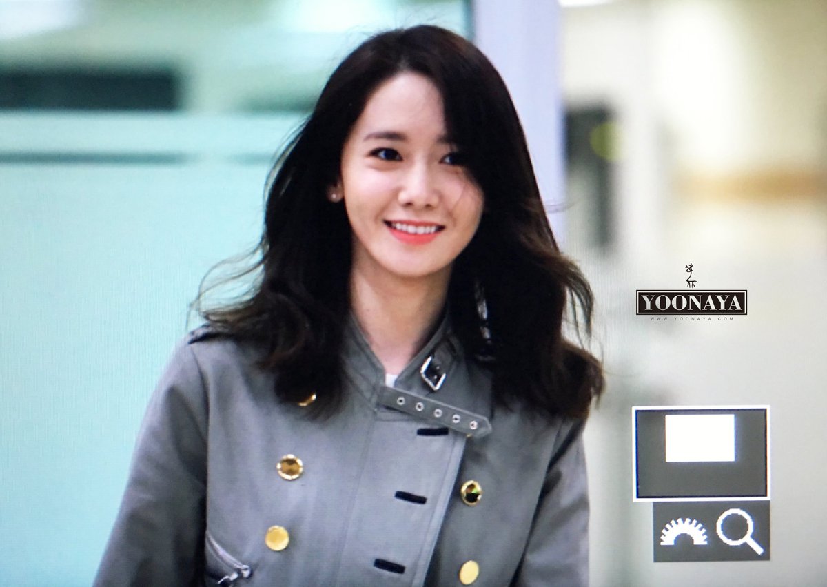 [PIC][23-04-2016]YoonA trở về Hàn Quốc vào chiều nay CguL2ytUcAA0Res