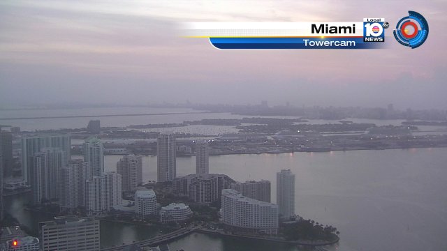 Not a bad sight to see as the sun rises over #SoFlo.Get ready for a very warm day! Happy Saturday! https://t.co/TMVxGNiIpw