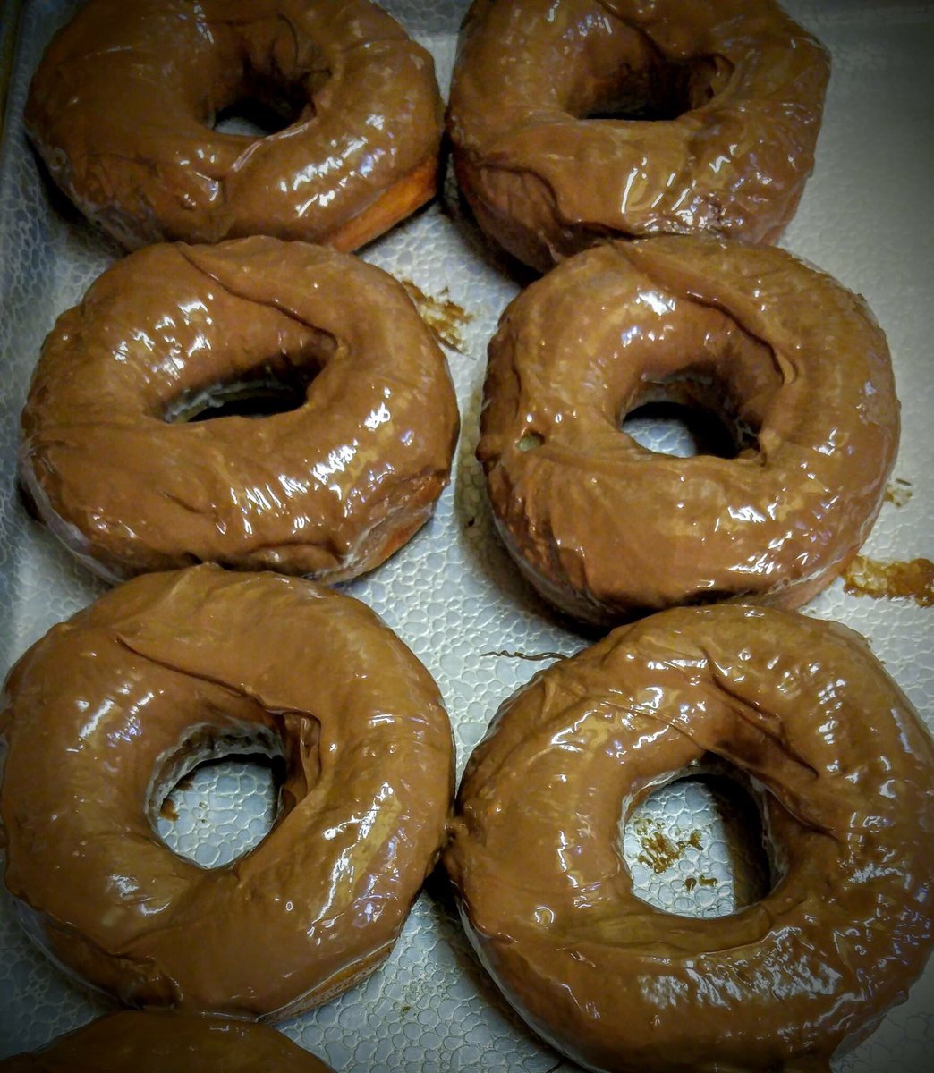 BroBrewCrew's tweet photo. AND THEY'RE BACK! Come get your Nutella frosted donuts before they sell out!!!! https://t.co/xZZ67775eR