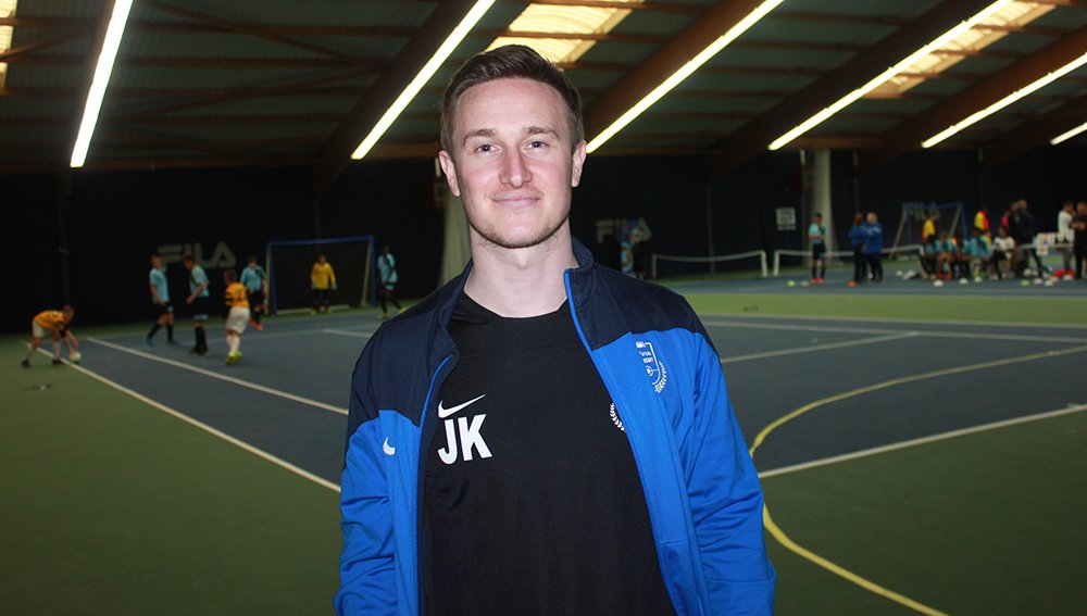 HertfordshireFA's tweet photo. #WhyFutsal | "It needs technical skill to move the ball quicker and in turn make quicker decisions!" - @ProFutsalA https://t.co/QAzWbDJ9a8