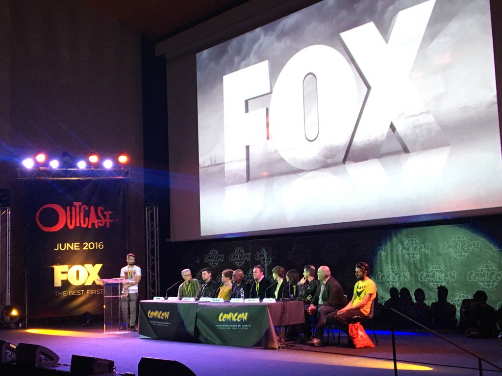 Randazza's tweet photo. Panel is on #outcast #comicon #Comicon2016 #comiconnapoli #outcastfox #fox #foxchannels https://t.co/3ZFuO3rqhA