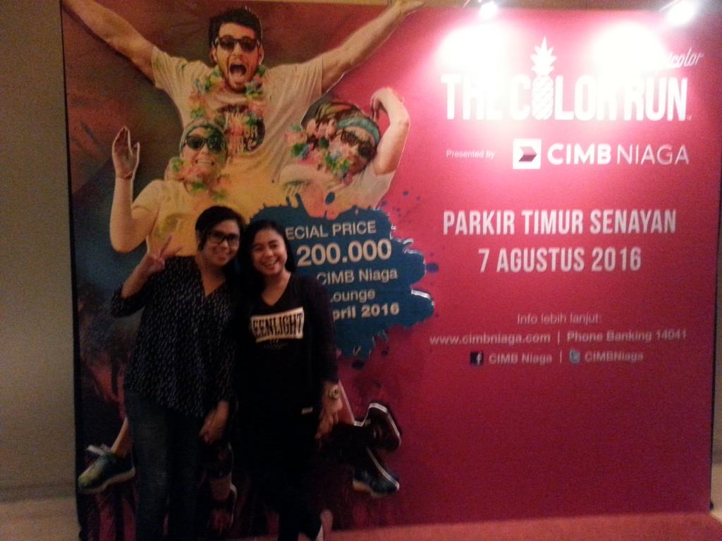 HeraUp's tweet photo. @CIMBNiaga  #CIMBNiagaSelfie #SUPERMENTOR11  #THECOLORRUN https://t.co/Q7nUAJ4AzO