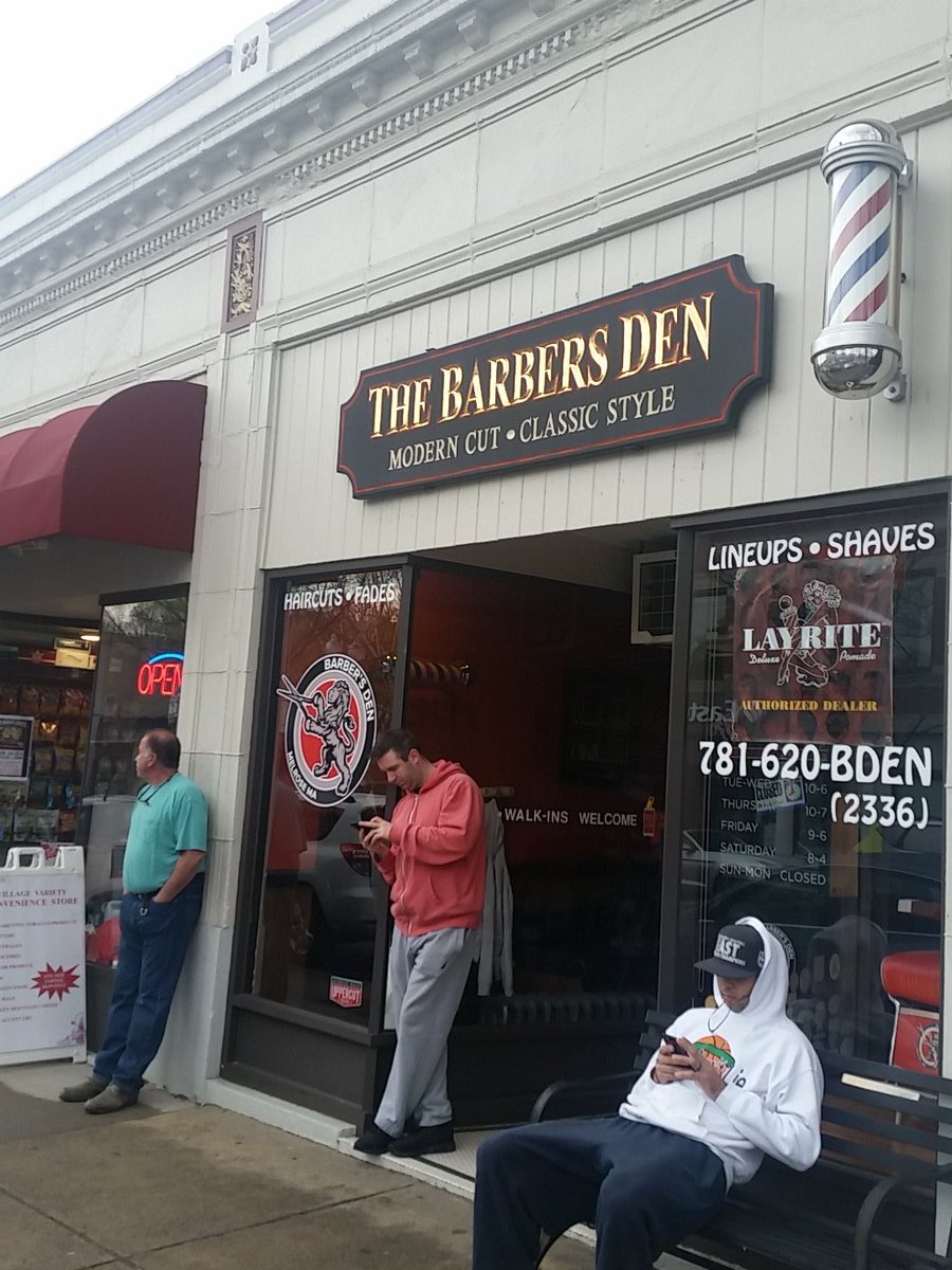 charlesberg7's tweet photo. Queuing for the barber at 07.50am on a Saturday! ! They don't even open until 8 π’π’π’ #BostonLike https://t.co/rYbWAb5dzO