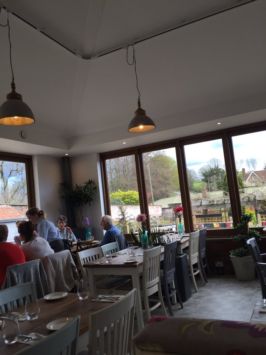 hang-out.com/Oxted tweet media