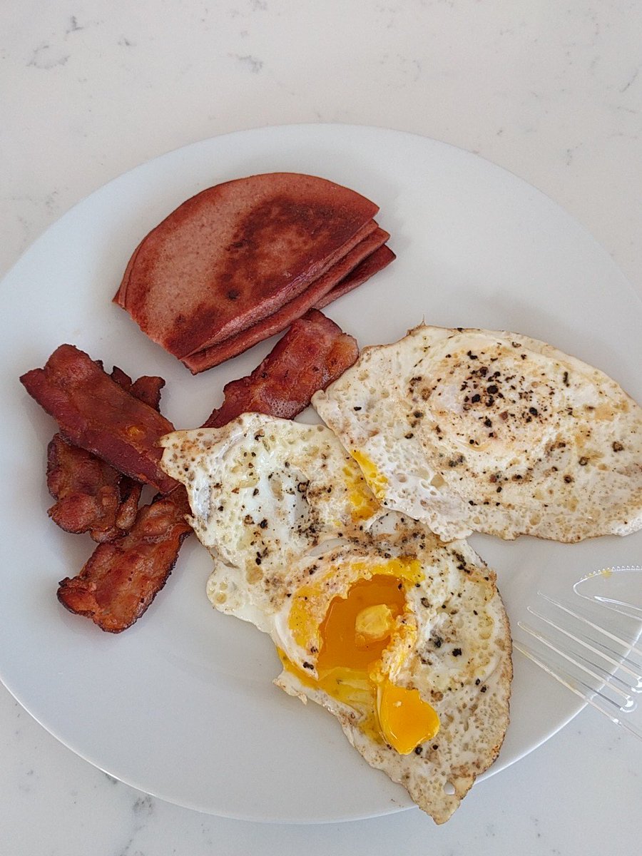 220Primrose's tweet photo. 1st Breakfast!!!
Oh ya, I have my #OccupancyPermit ; ) https://t.co/ne2w0afD3a