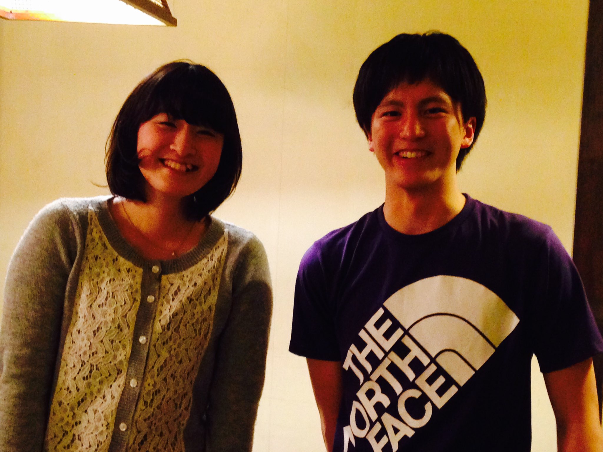 信州大学全学バレーボール部 本日は新入部員歓迎会でした 男女合わせて10人が来てくれました 写真は清水拓実と母 仮 けさみです笑 T Co Abqpvofhqw Twitter