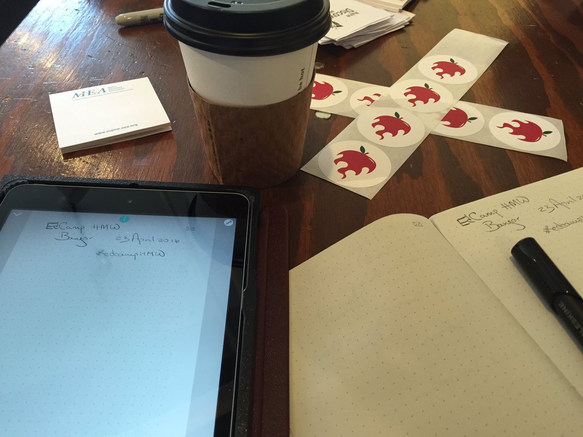 WillcottJulie's tweet image. @moleskine #SmartWritingSet rocks.  #edcampHMW