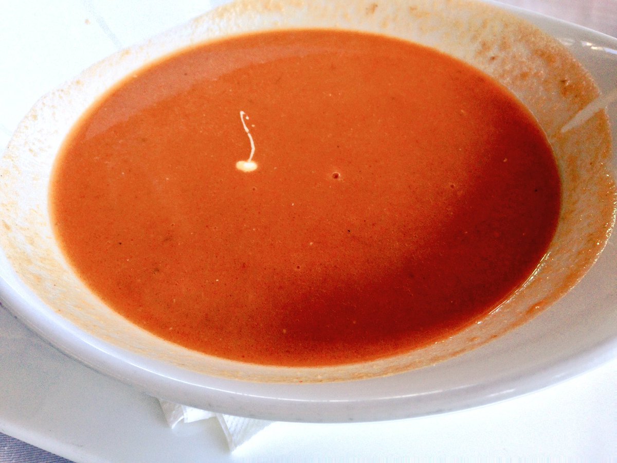 ILoveFoodiesCT's tweet image. Bone marrow, lobster bisque, and Belgian Kwak to get the @den_anker show on the road.What a combination of flavours!