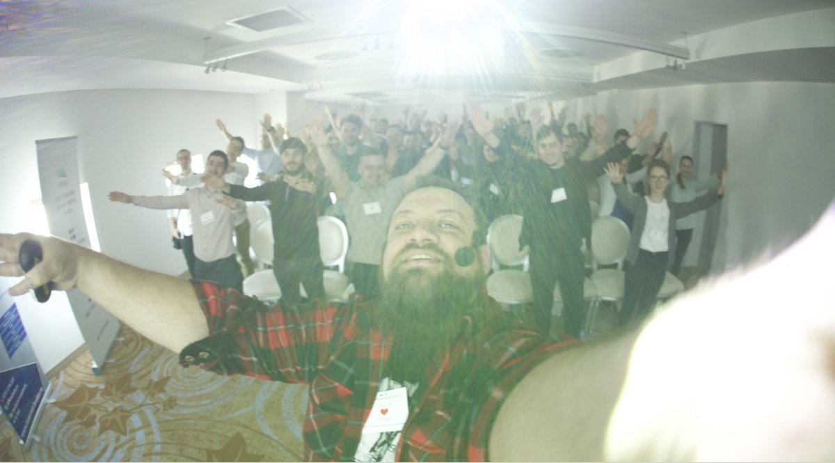 sveat0slav's tweet photo. Saturday Hug!!!11 #CodeCampIasi #ByTheCommunityForTheCommunity #CodeCamp #AutomationRuby @tenderlove @yukihiro_matz https://t.co/m0L1pxH7f8