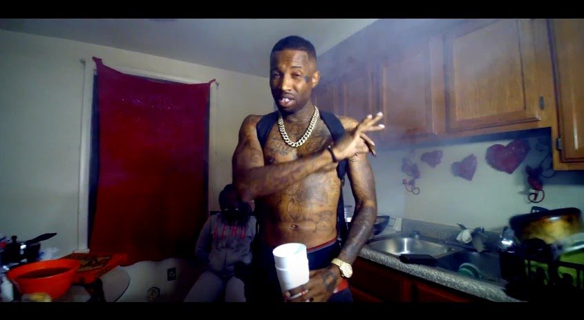 ceezworld215's tweet photo. [#NEW] Video: Yung Gwapa   Intro/OTS/BlackHeart | @YUNGGWAPA https://t.co/VZ6fGOidN1 https://t.co/usPNfw1IzB Apr 23, 2016