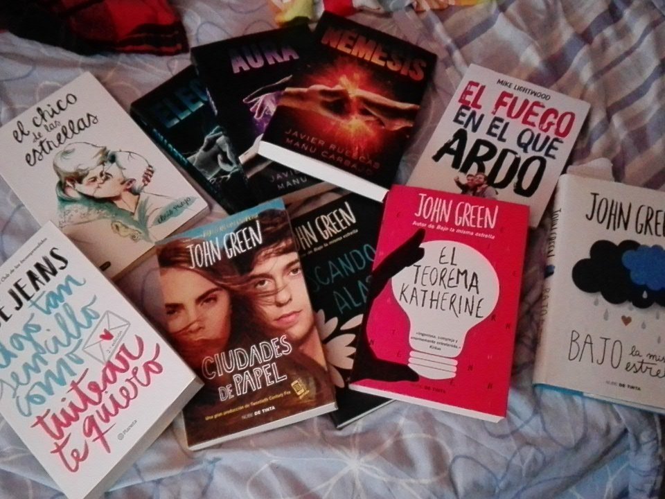 sunset_ulises's tweet image. ¿QUE mejor forma de celebrar el día del libro? #DiaDelLibro