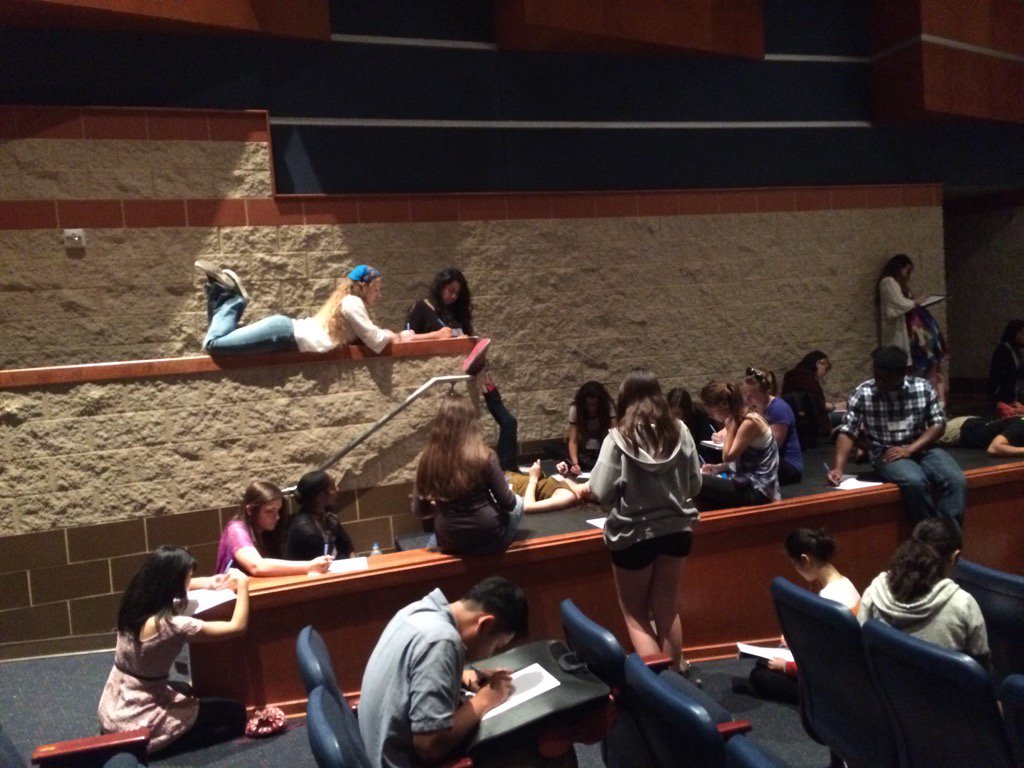 Fahmikhan's tweet photo. #statevase2016 #sketchbook scholarship workshop https://t.co/mTgOu8wumM