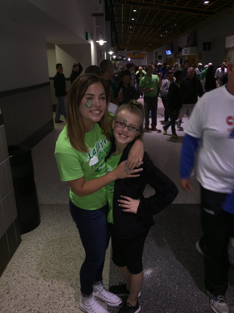 __madskee's tweet photo. happy birthday to my favorite little 13th year old! I love you more than life itself babe enjoy your teen years💕💕 https://t.co/ZXpBHawv6t