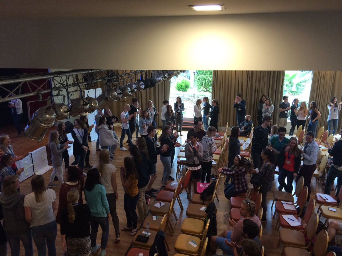 WPhysioFuture's tweet photo. Thank you to #IPSM16 for inviting us to Portugal. A real inspiration and great opportunity for students. #networking https://t.co/TukKsAE3GG