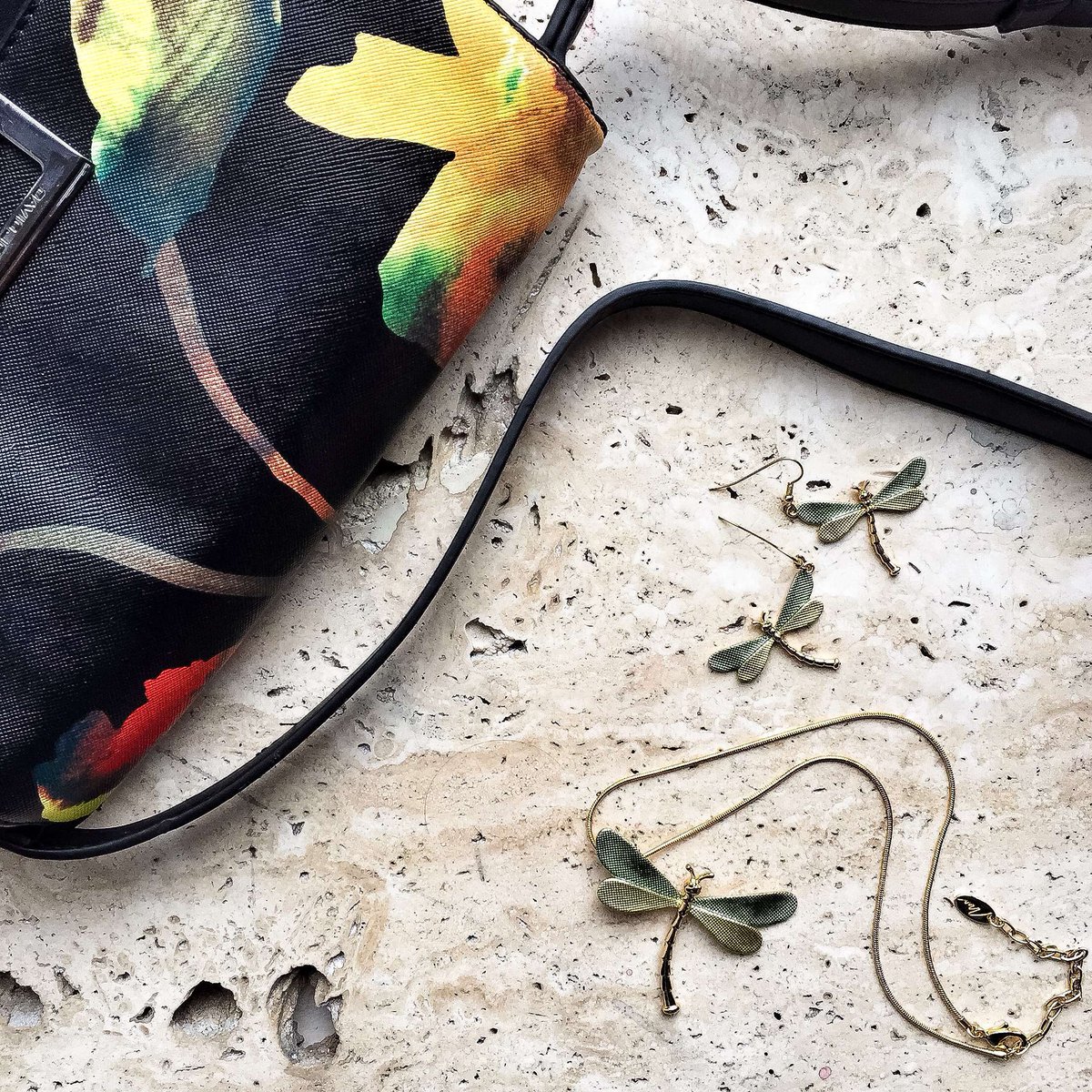 fstnyc's tweet photo. Hey! It's spring. Give your florals some friends.
Breezy Dragonfly series https://t.co/4fD8BuQCJb