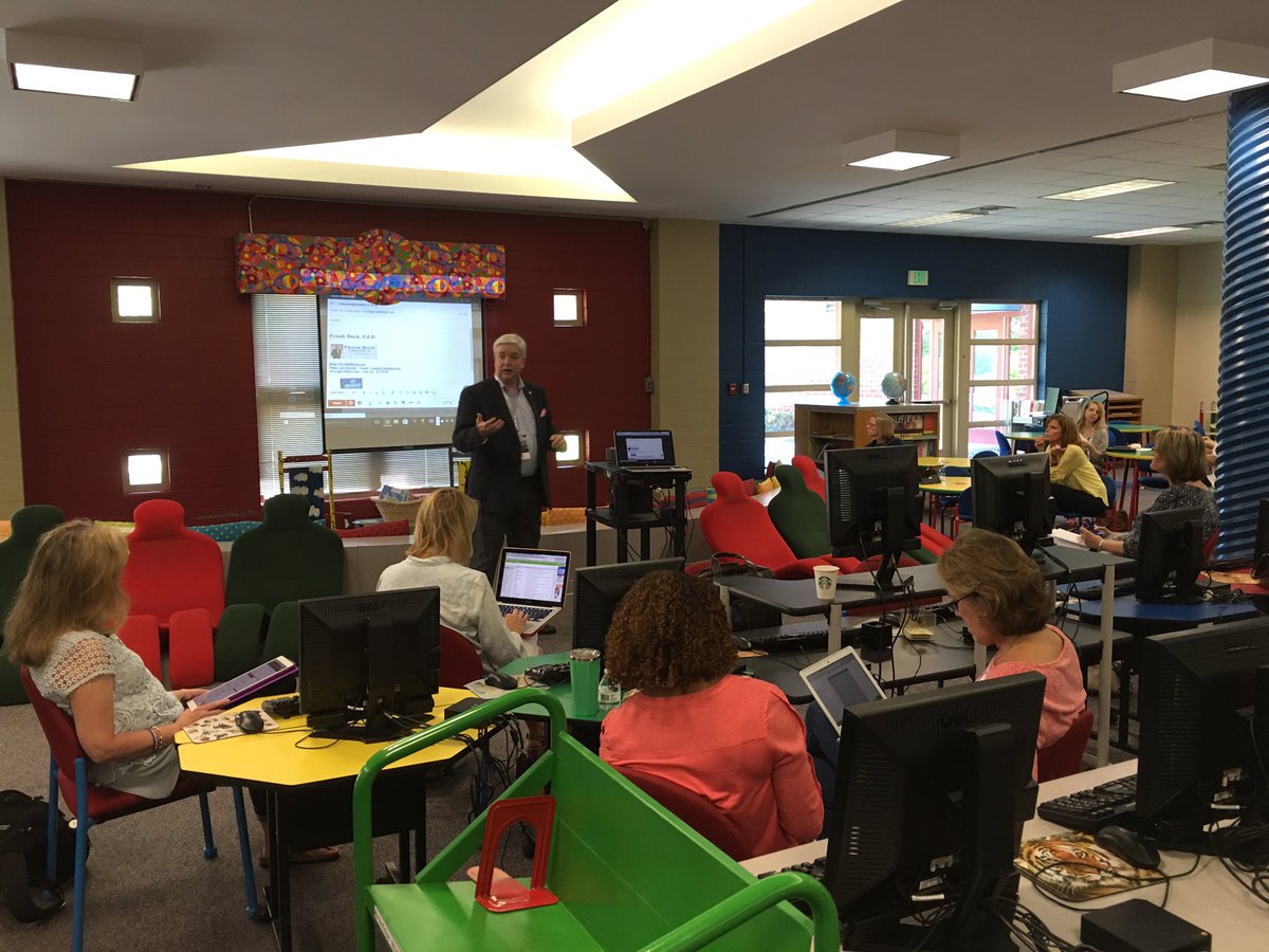 TechWendy's tweet photo. @DrFrankBuck presenting assistant.to @EdCampBham #edcampbham https://t.co/mDECndZseu