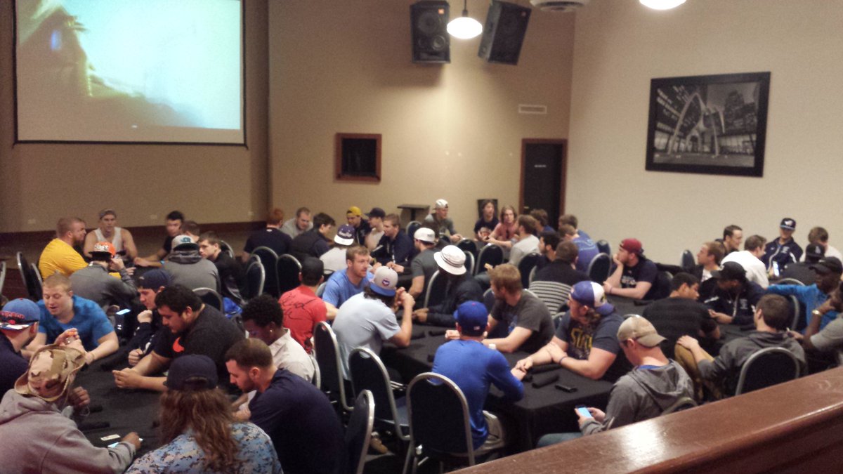 coachplanz's tweet image. The calm before the storm. #SpringGame2016 @DaveandBusters