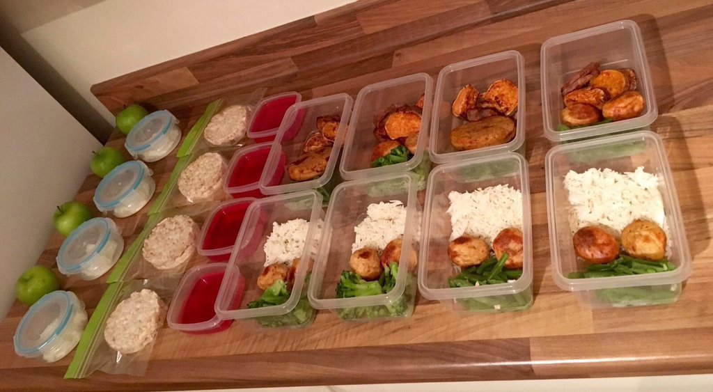TheGymChef's tweet photo. Use #RepYourPrep when you tag us on your Preppin' pics! This persons going to need THIS: https://t.co/zoXhSa0xnE https://t.co/lJQzfciWsh