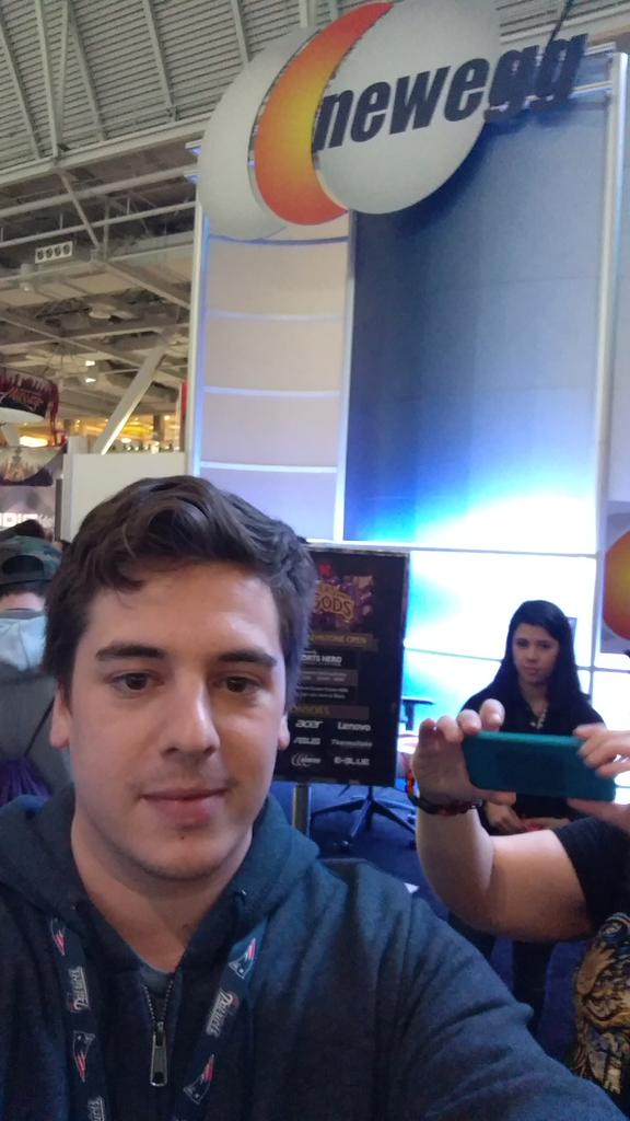 tessbranon's tweet photo. #newegglove https://t.co/m7NGVhU4tC