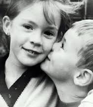 siblingsgoals tweet picture