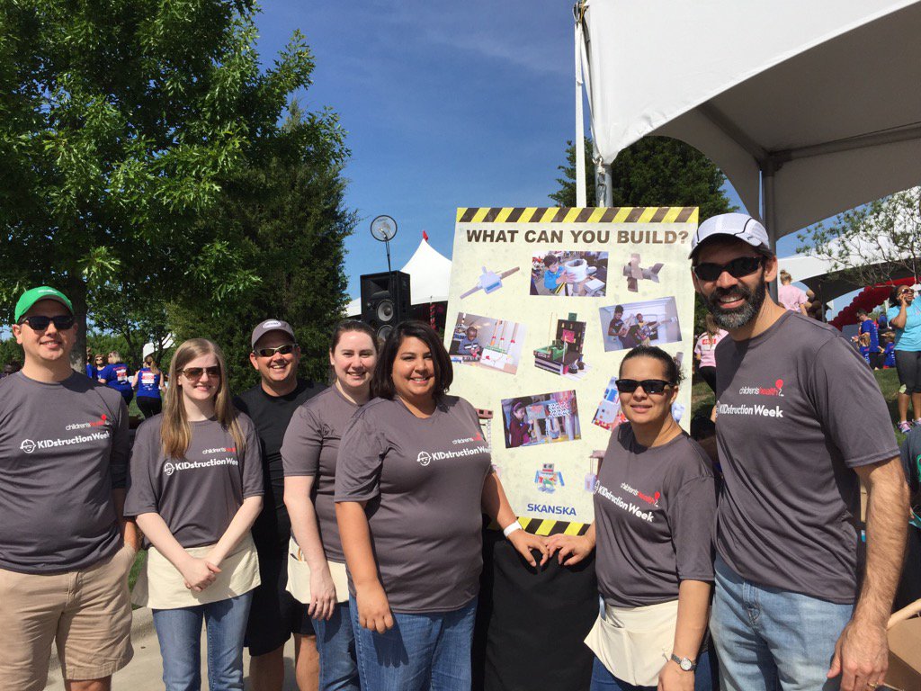 Team @whrarchitects Dallas at the Childrens medical Center Red Ballon Run &amp; Ride #kidstruction