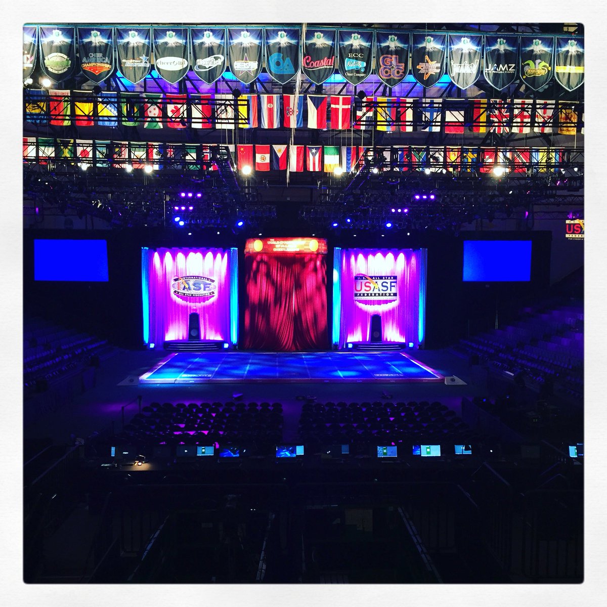 BrookEvents's tweet image. Time for Cheerleading Worlds !!!
@The_CheerWorlds @USASF_IASF