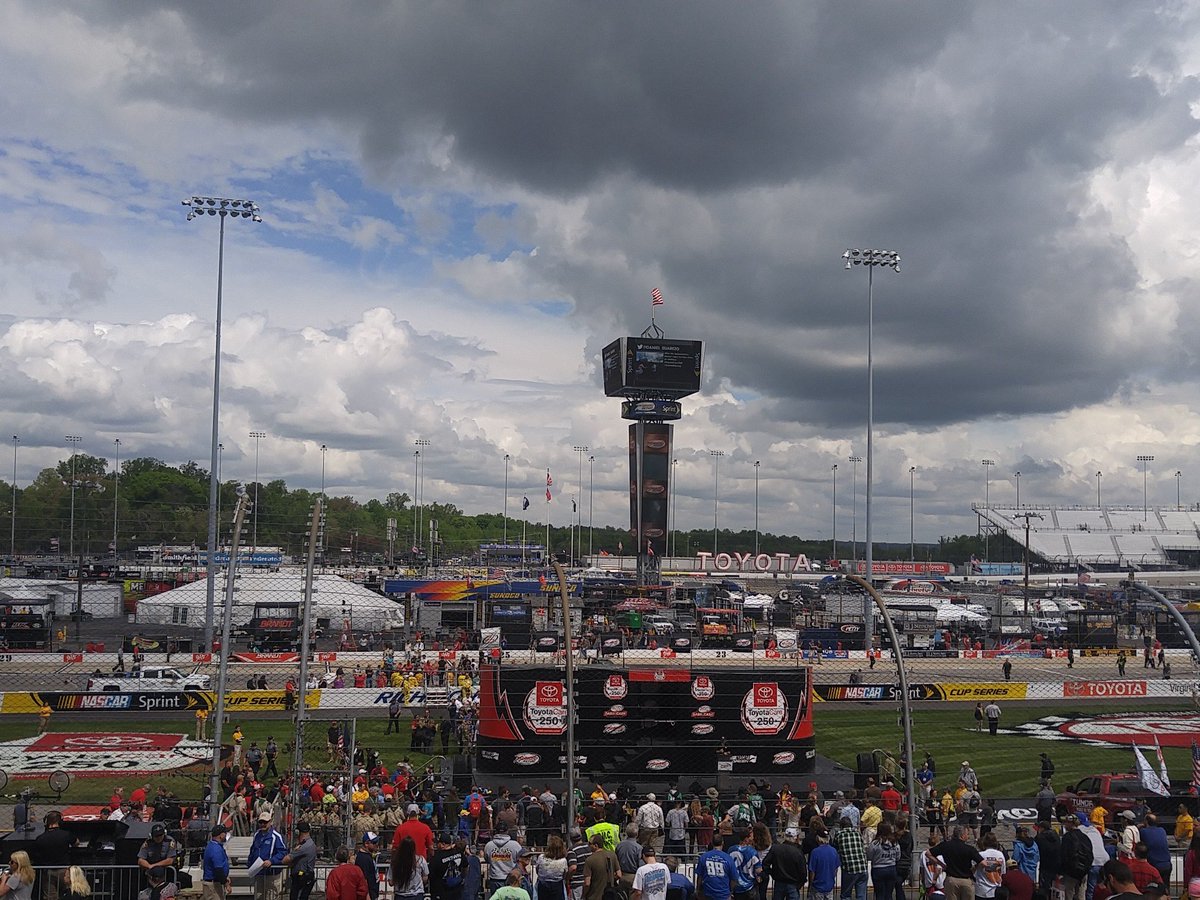ac3smith's tweet image. Perfect day for a race! @RIRInsider #toyotacare250