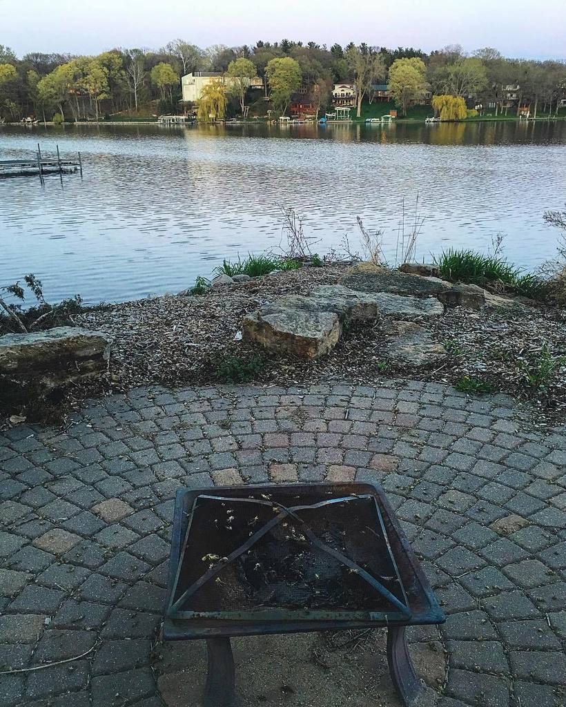 joshtheroaster's tweet photo. My personal heaven. The only things missing are my family and a fire. #maplegrove #fishla… https://t.co/V8Lk334mw3 https://t.co/IZ8ObPZ2Vs