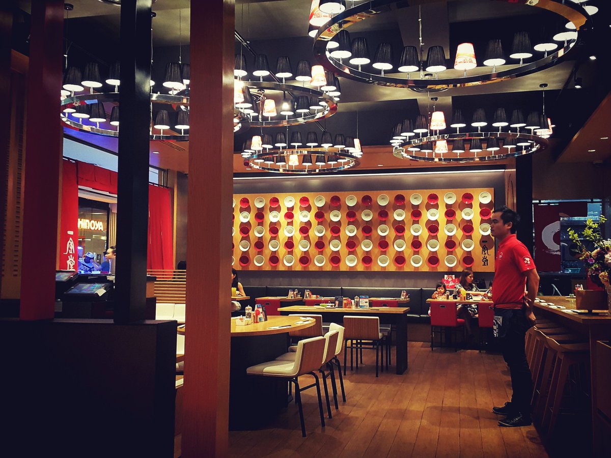 nit_den's tweet image. Ippudo เซ็นปิ่น​ ซุปอร่อย เส้นกับชาชูเฉยๆ แพงเพราะโดน++ด้วย​ แต่พนง.ดี​ บ้าพลังมาก​ #ไม่อร่อยอย่าแดก​ #Bangkok