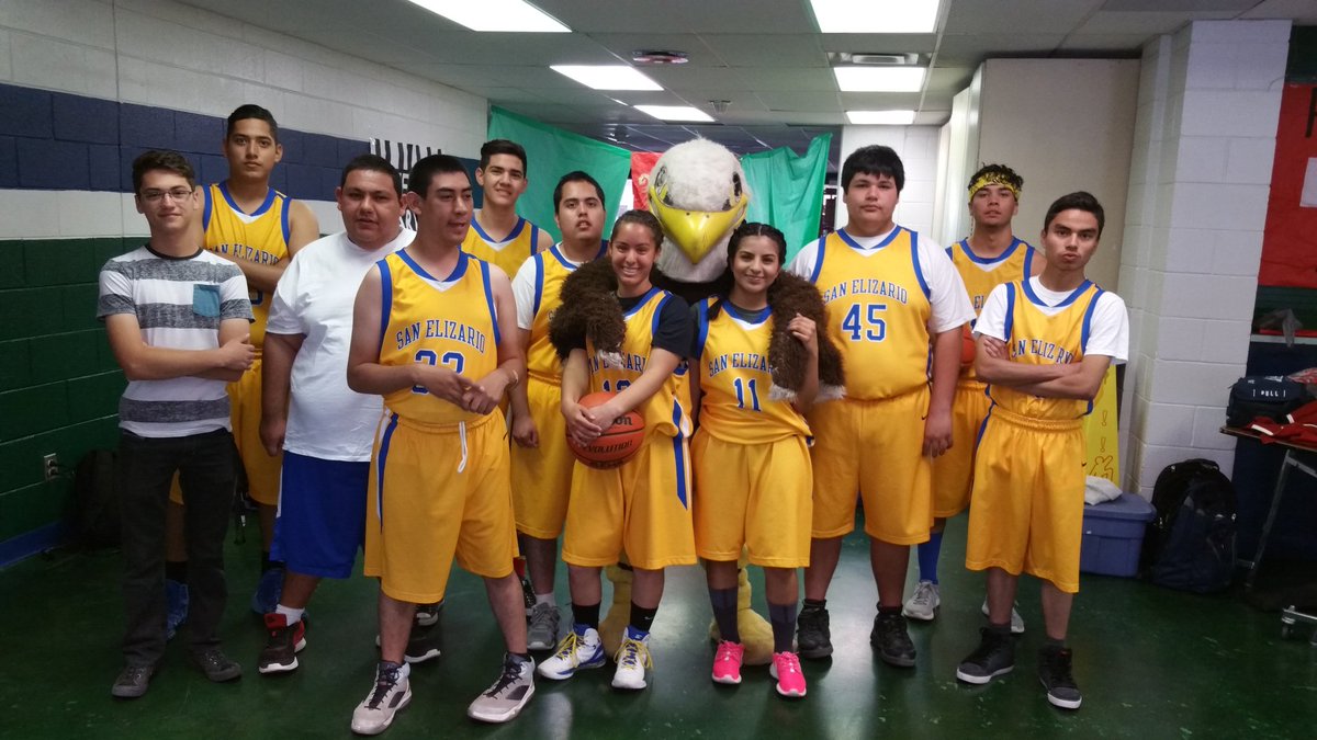 sjasso63's tweet photo. Won the first round, next game is at 1. Come support our unified b-ball team at Montwood High school. #sehsthebest https://t.co/CF9cqbjU0Q