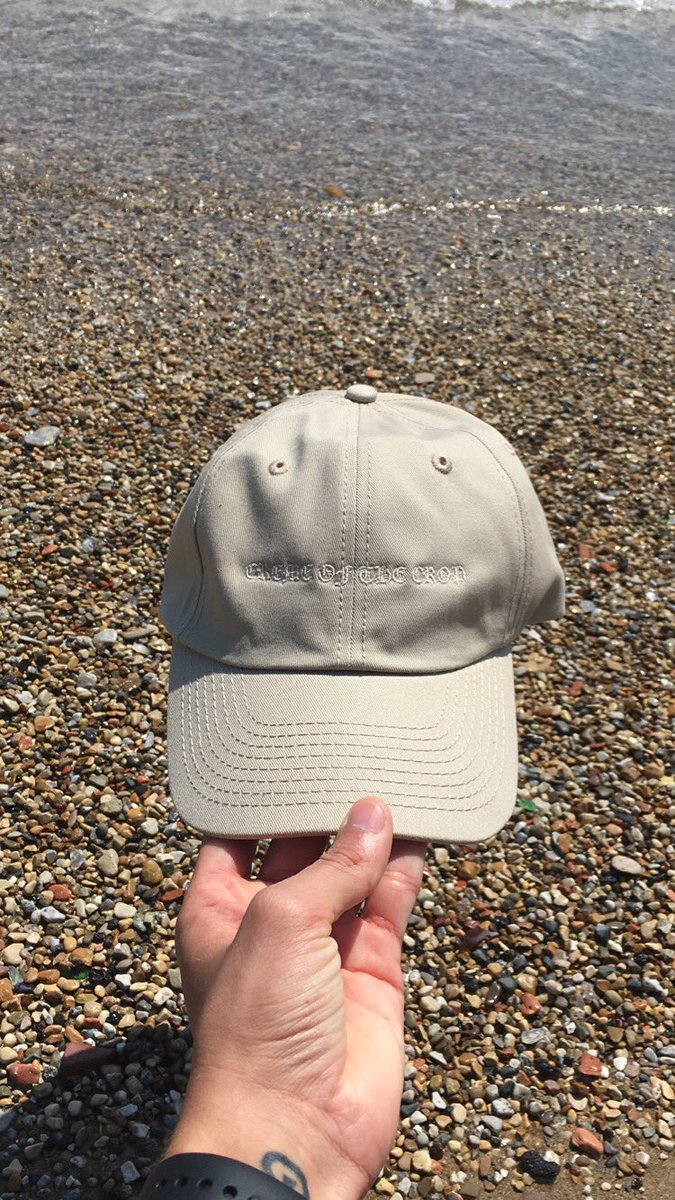 CremeChicago's tweet photo. I Feel Like The CREME of the Crop. 
S/S 2016 collection 

 #ifeellikepablo #ifeellikepablomerch https://t.co/1bb6Mpw8ud