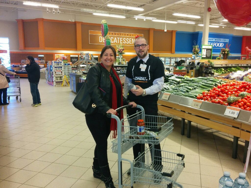 #marketmoments #zehrsessard #zehrsinbarrie free give always today!