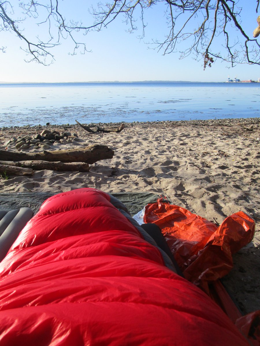 Girls Outdoor tweet media