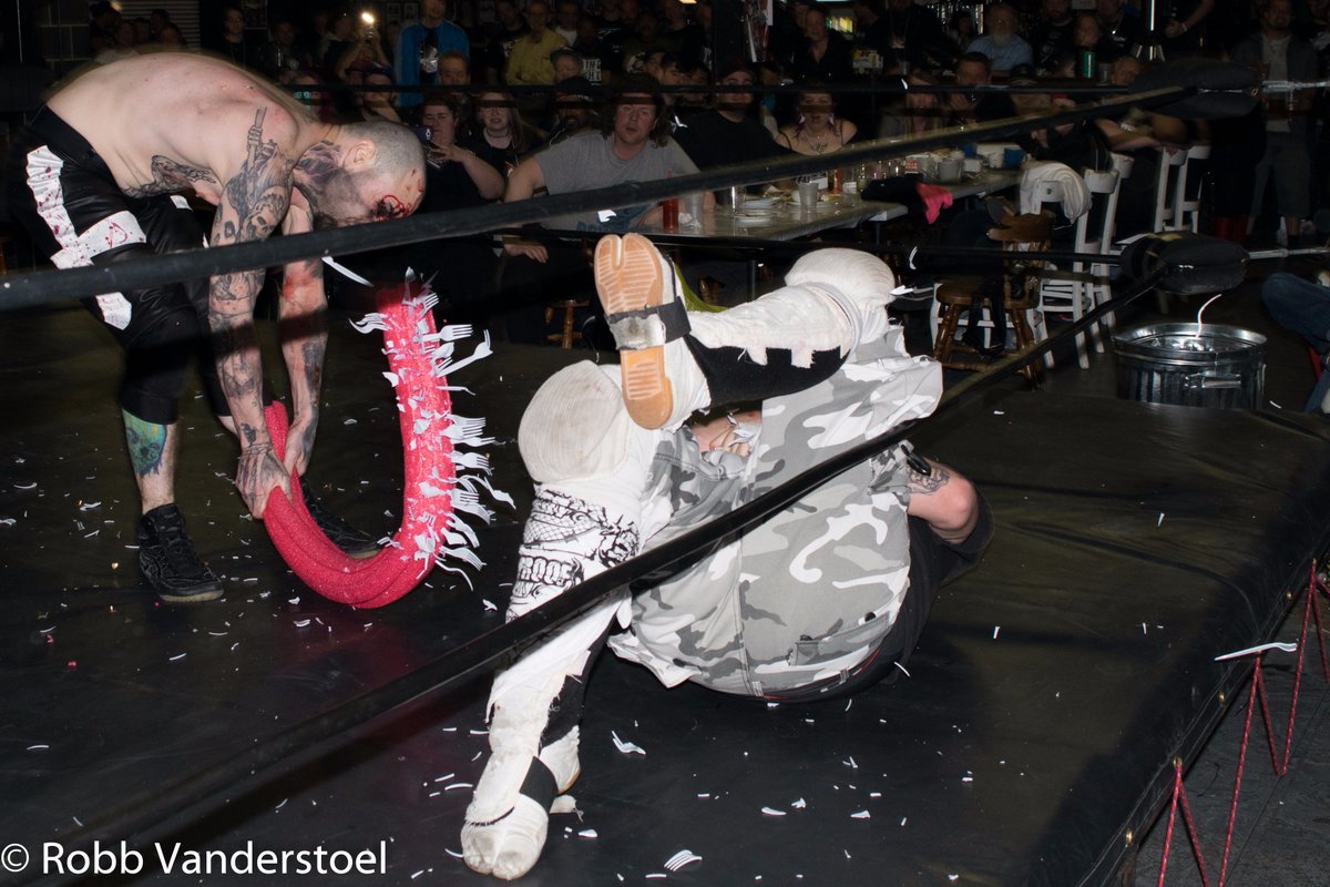 robbs_reality's tweet photo. Album 2 including Warhed vs Viking finished @DeathproofFight @Lucha_Toronto #LuchaProof https://t.co/L29RpeBC0f https://t.co/b8WsFbOWxm